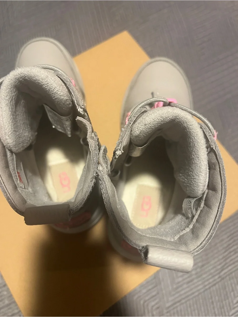 UGG Kids Dinaly Little Girl (2)